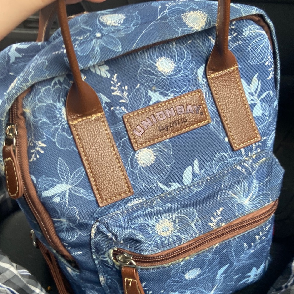 A blue mini back pack